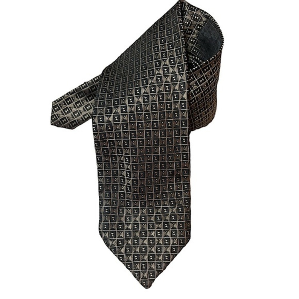 Harve Benard by Benard Holtzman Black and Beige Geometric Necktie 100% Silk